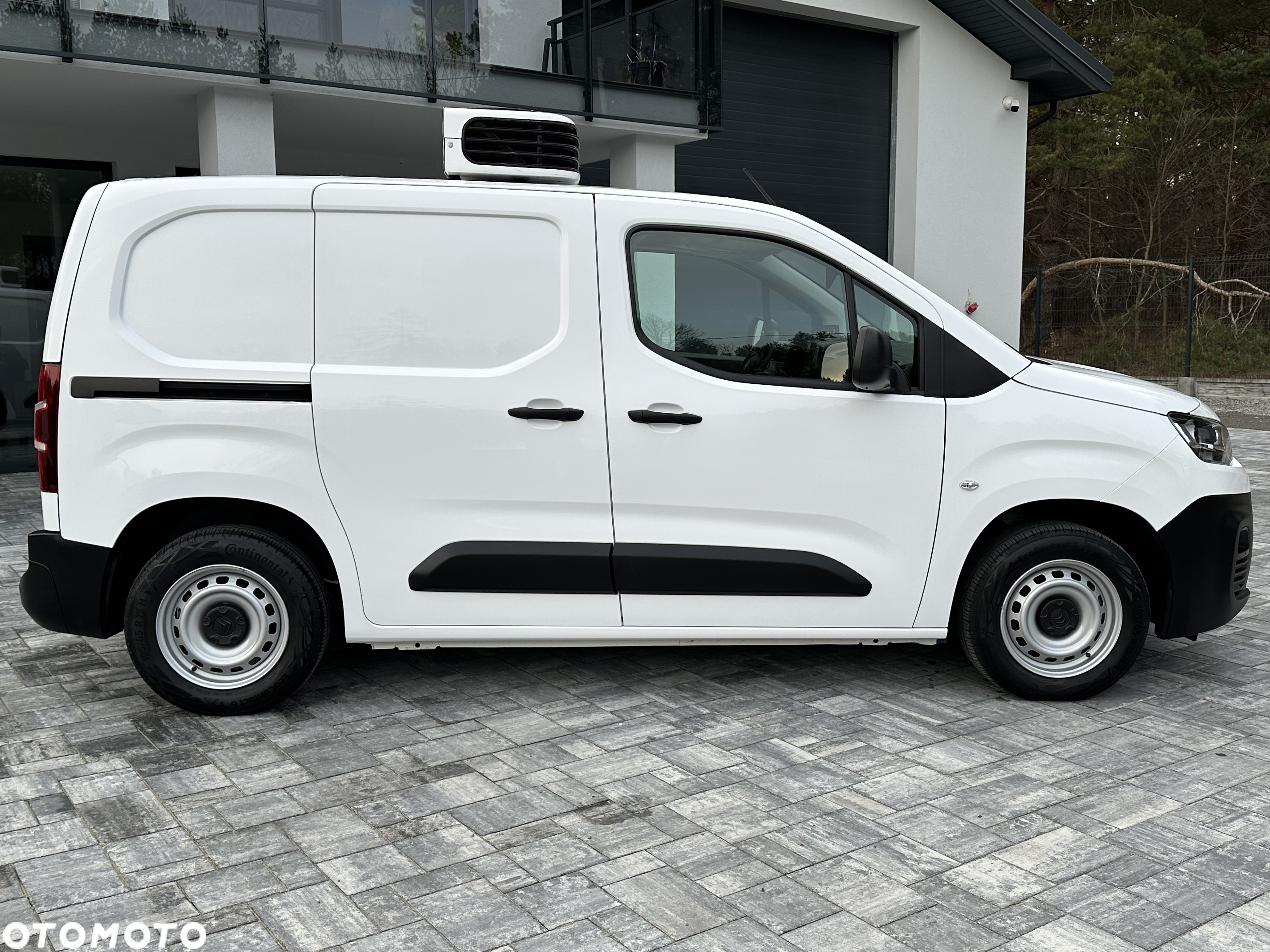 Citroën Berlingo Chłodnia/ Mroźnia Carrier Neos 100 / Salon PL / Bogate wyposażenie / Serwisowany / FV23% - 8