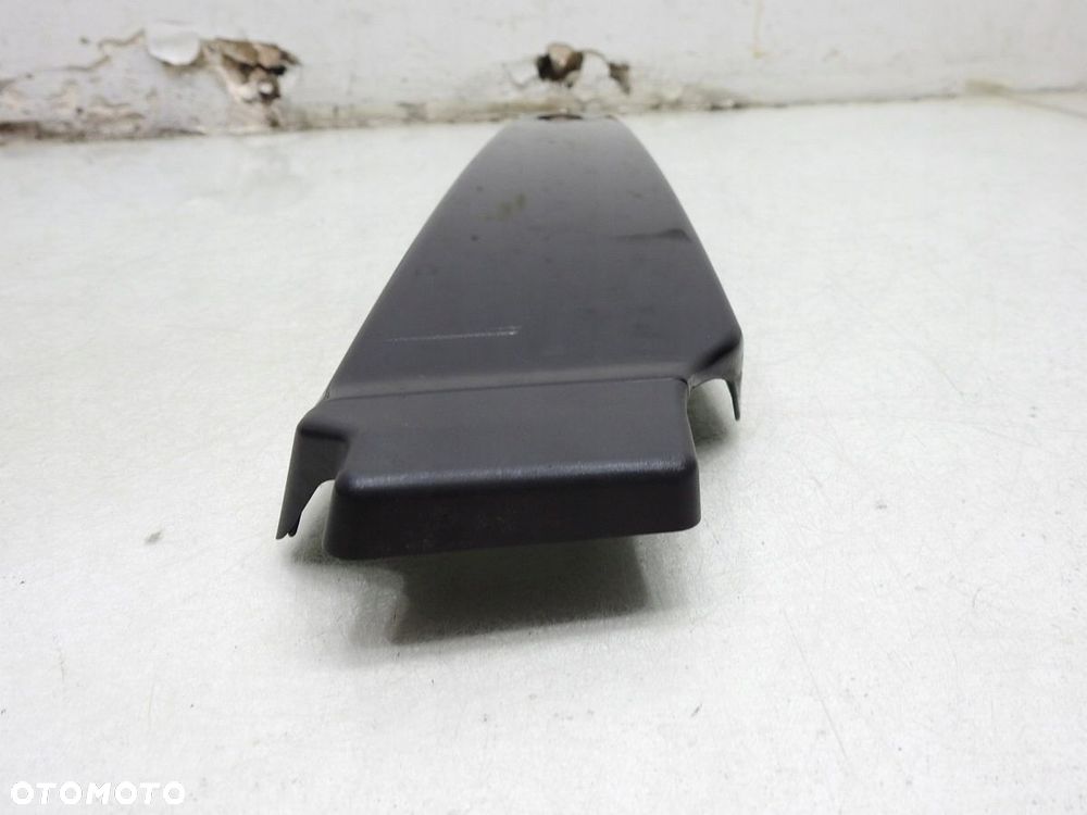 LISTWA NAKŁADKA SŁUPKA LEWA AUDI A6 C6 - 2