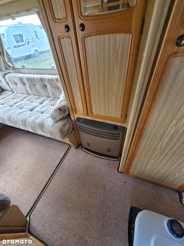 Elddis Whirlwind ex300 - 5