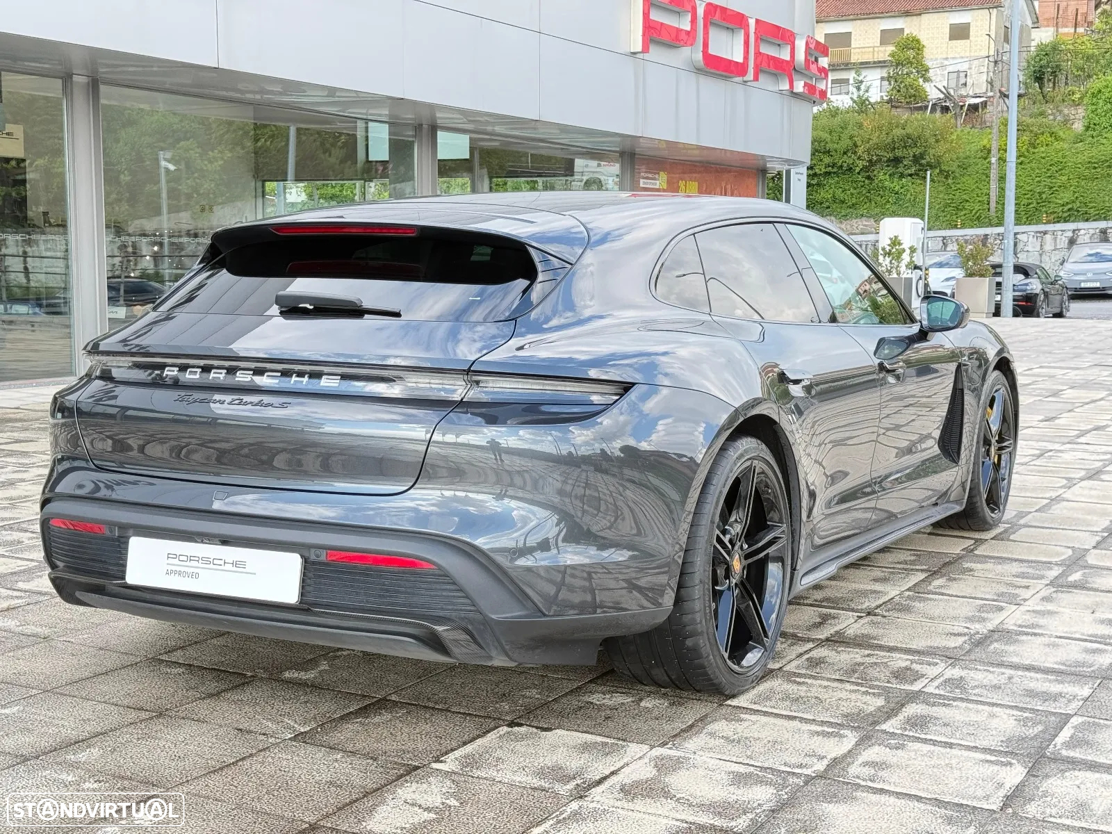Porsche Taycan Sport Turismo Turbo S - 7