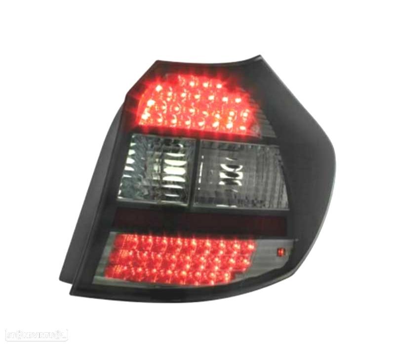 FAROLINS TRASEIROS LED BMW E87 04-07 CROMADO ESCURECIDO - 2