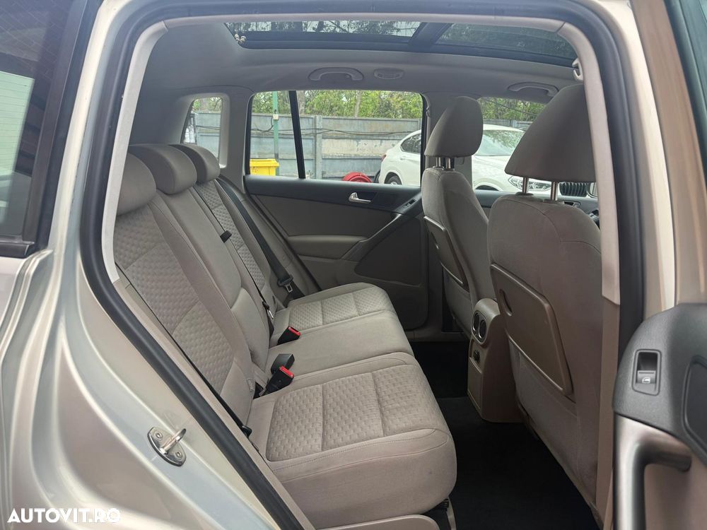 Volkswagen Tiguan - 19