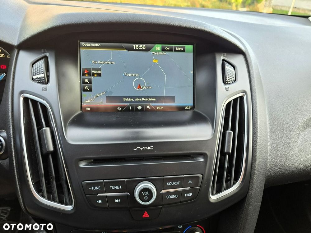 Ford Focus 1.5 EcoBlue STart-Stopp-System TITANIUM - 28