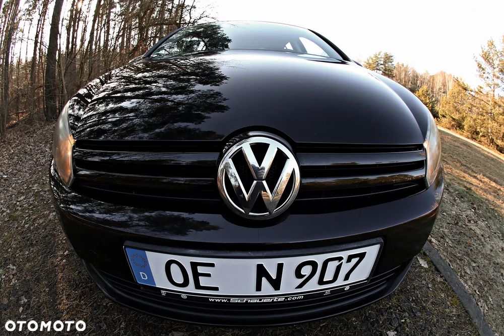 Volkswagen Golf 2.0 TDI DPF Comfortline - 17