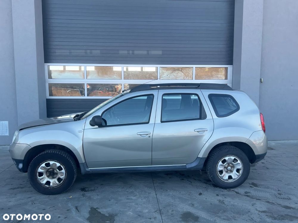 Dacia Duster 1.6 Laureate - 6