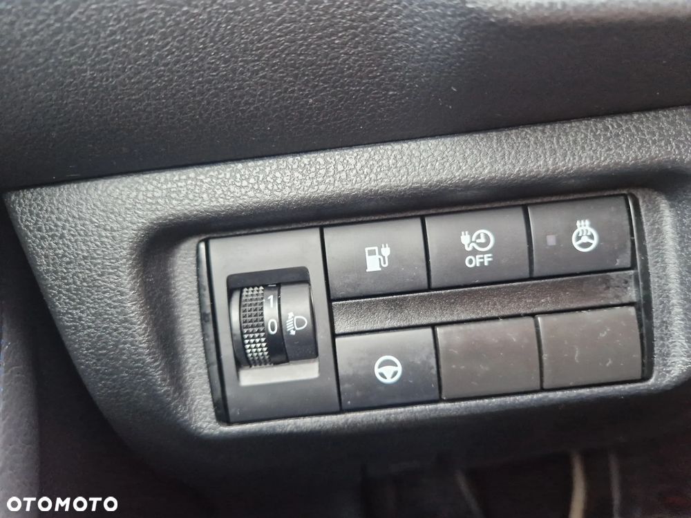 Nissan Leaf - 14