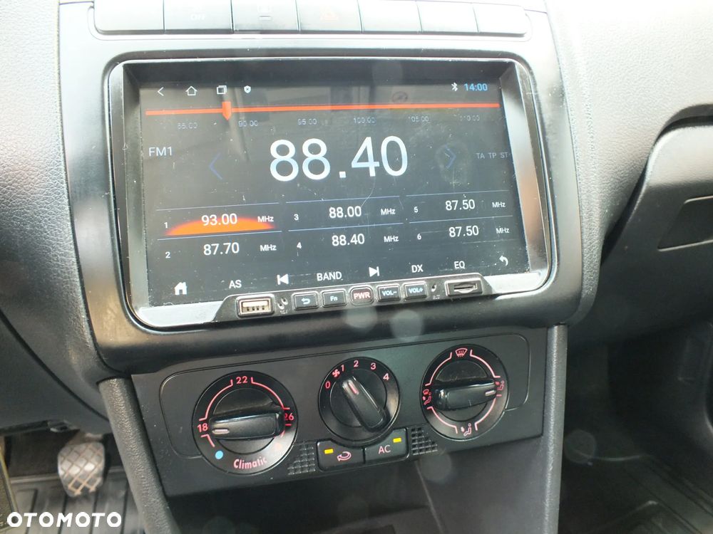 Volkswagen Polo - 18