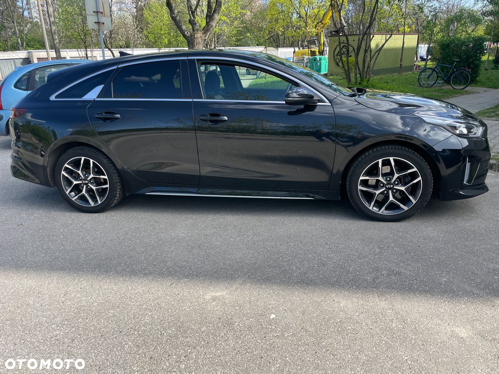 Kia ProCeed - 7