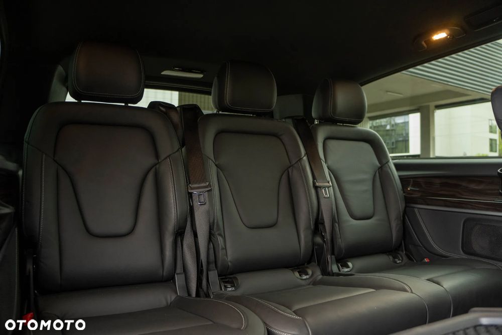 Mercedes-Benz Klasa V 300 d lang 4Matic 9G-TRONIC - 20