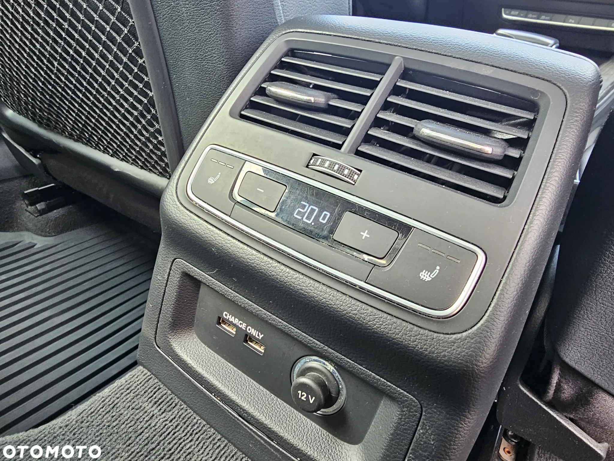Audi A4 2.0 TFSI Quattro S tronic - 32