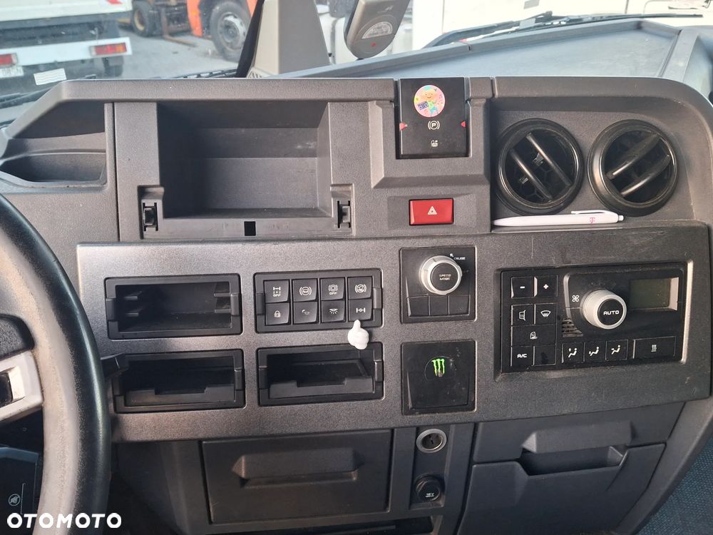 Renault Gama T460 - 20