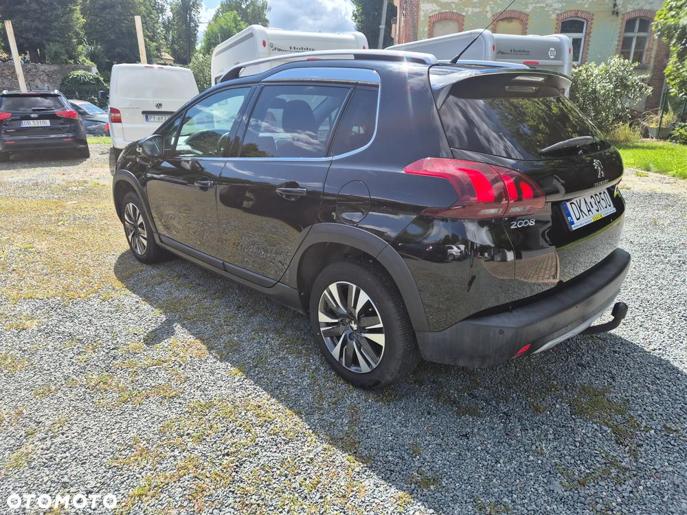 Peugeot 2008 1.2 PureTech Active S&S - 10