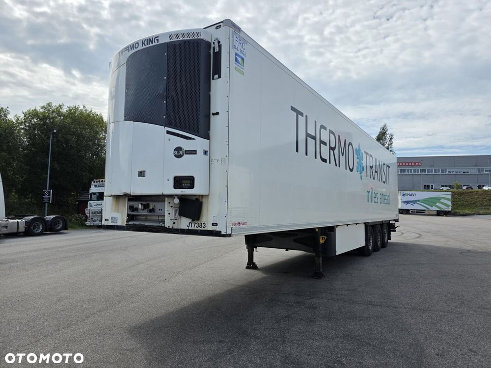 Schmitz Cargobull SKO Double Deck FP 45 ThermoKing Spectrum Multitemp