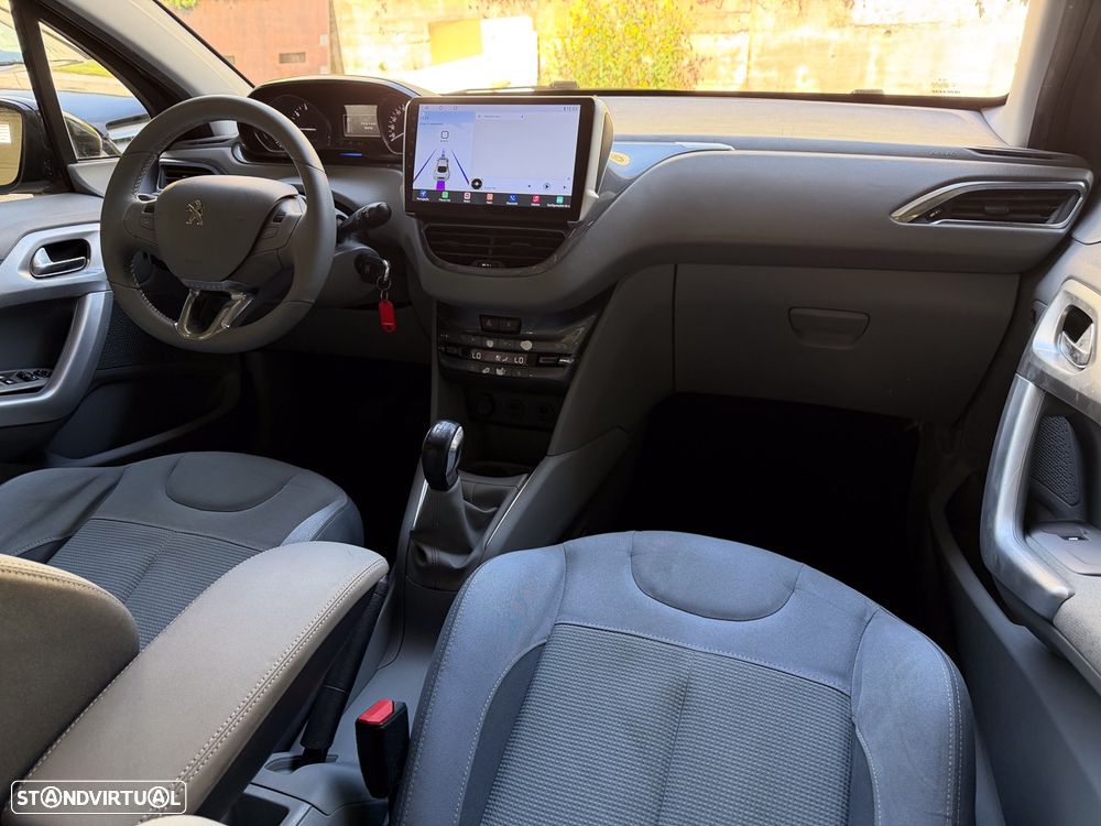 Peugeot 208 1.4 VTi Allure - 18