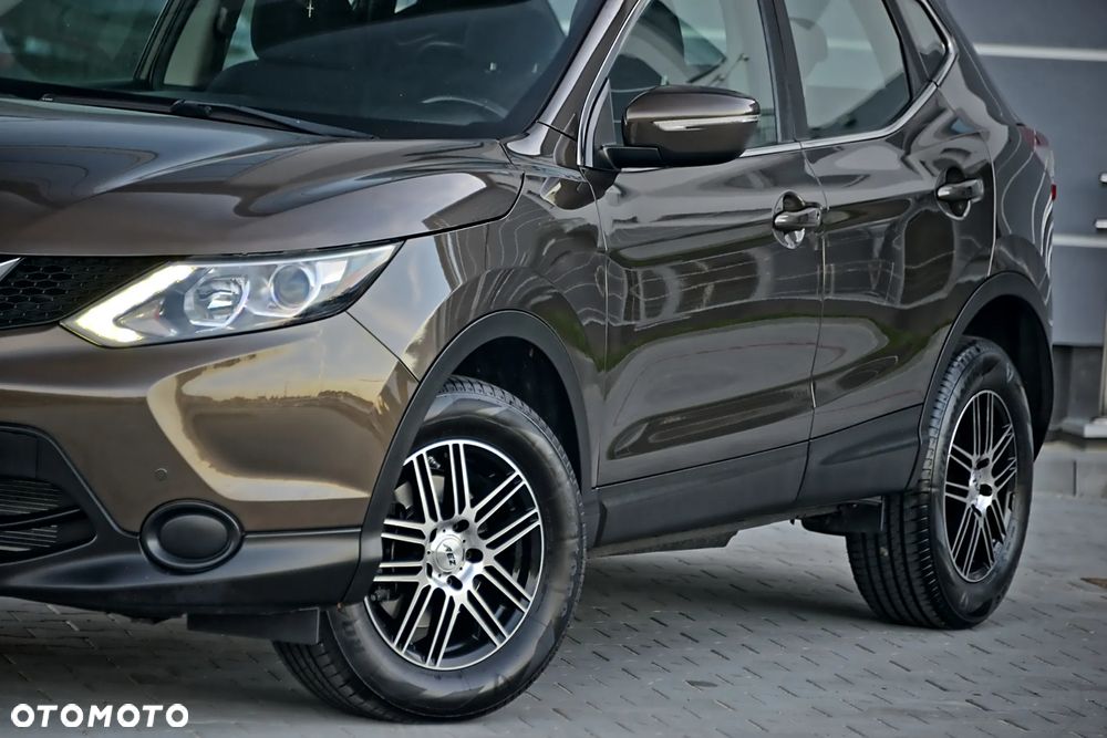 Nissan Qashqai 1.2 DIG-T Visia - 11