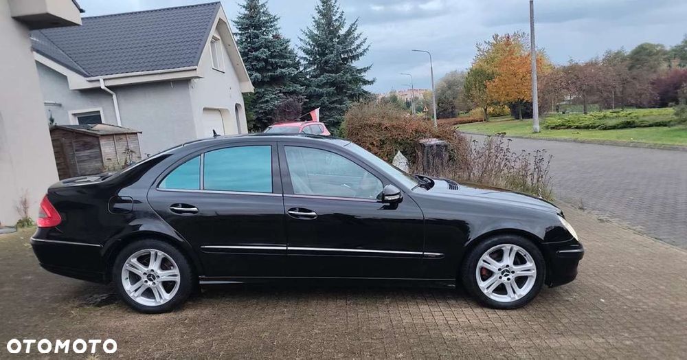 Mercedes-Benz Klasa E - 25