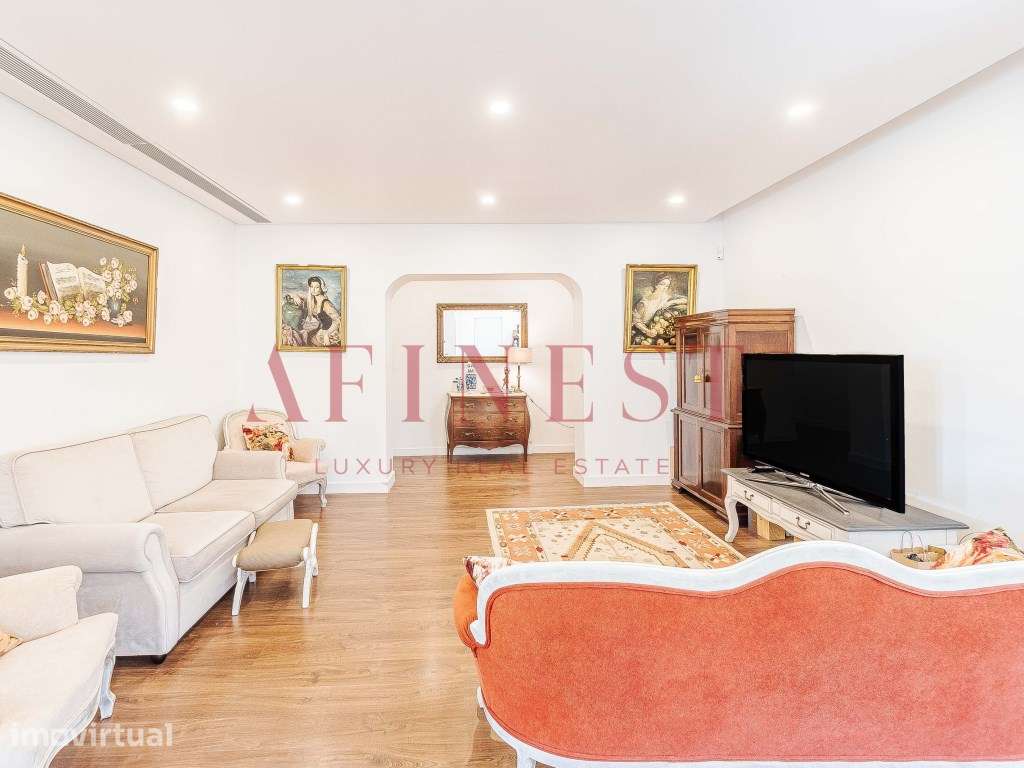 MORADIA T6 EM ALBARRAQUE | LOTE 2.500 m² | JUNTO À QUINTA DA BELOURA - Grande imagem: 5/60