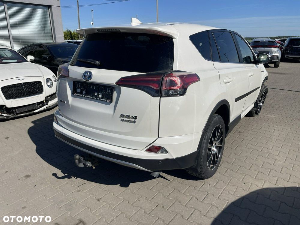Toyota RAV4 Hybrid Style 4x2 - 7