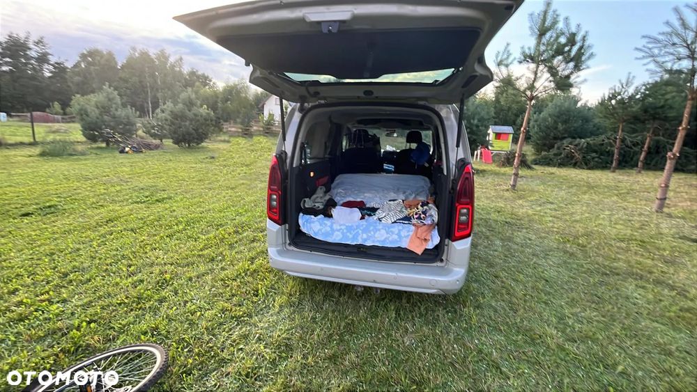 Opel Combo XL 1.2 Turbo Enjoy S&S - 21