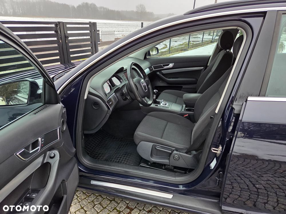 Audi A6 Avant - 10