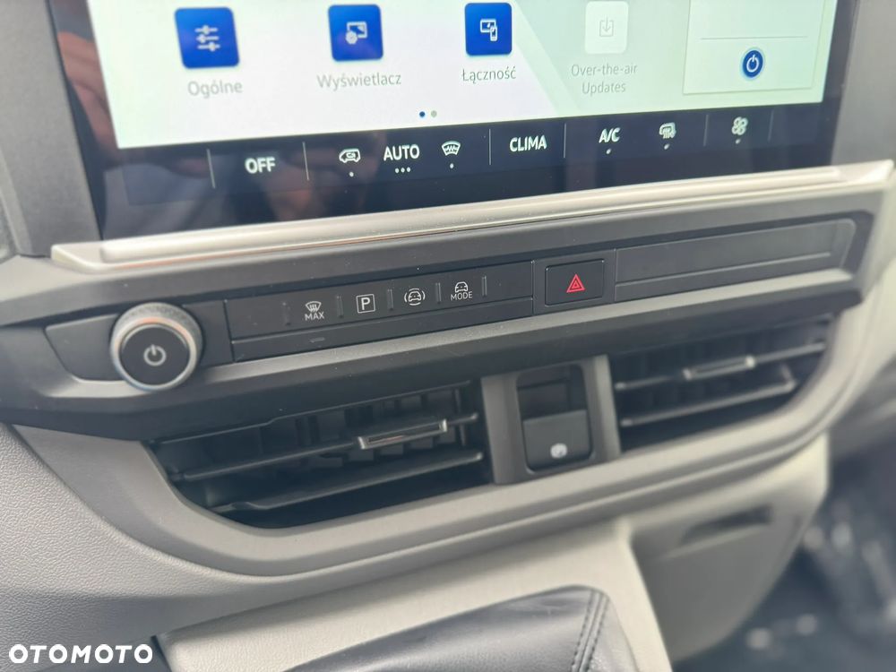 Volkswagen Nowy Transporter - 21