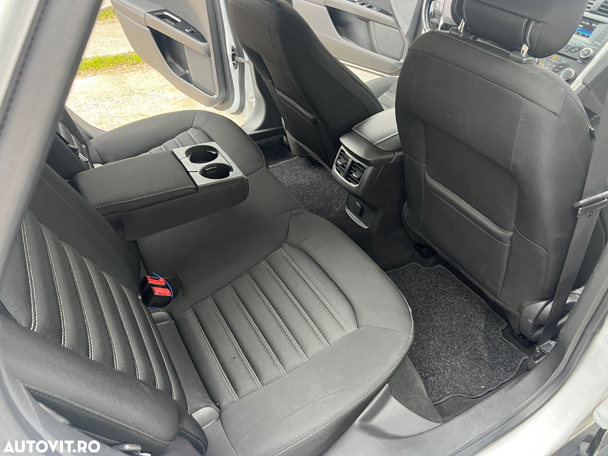 Ford Mondeo 2.0 TDCi Trend - 21