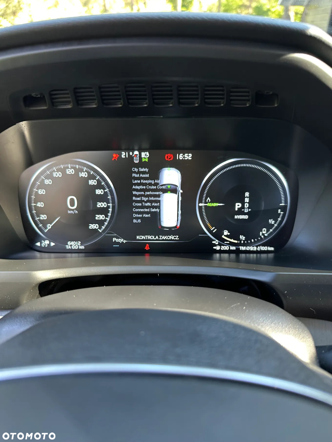 Volvo XC 90 - 39