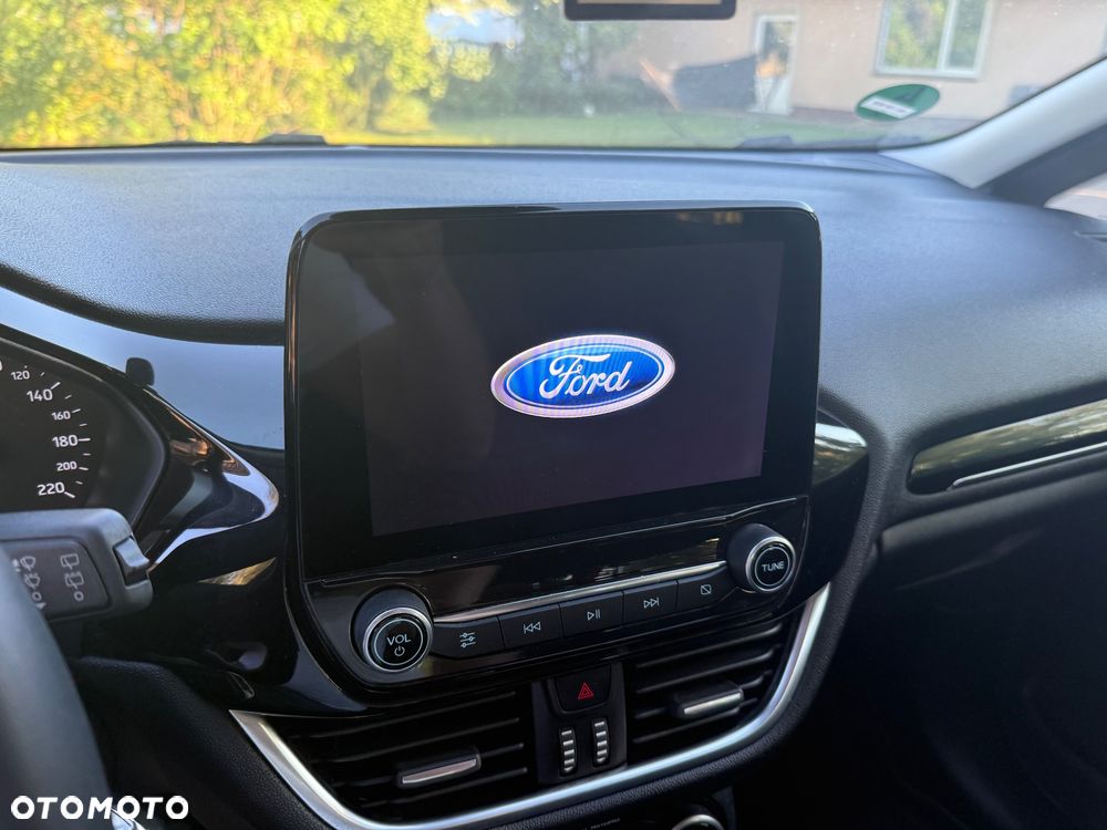 Ford Fiesta - 23