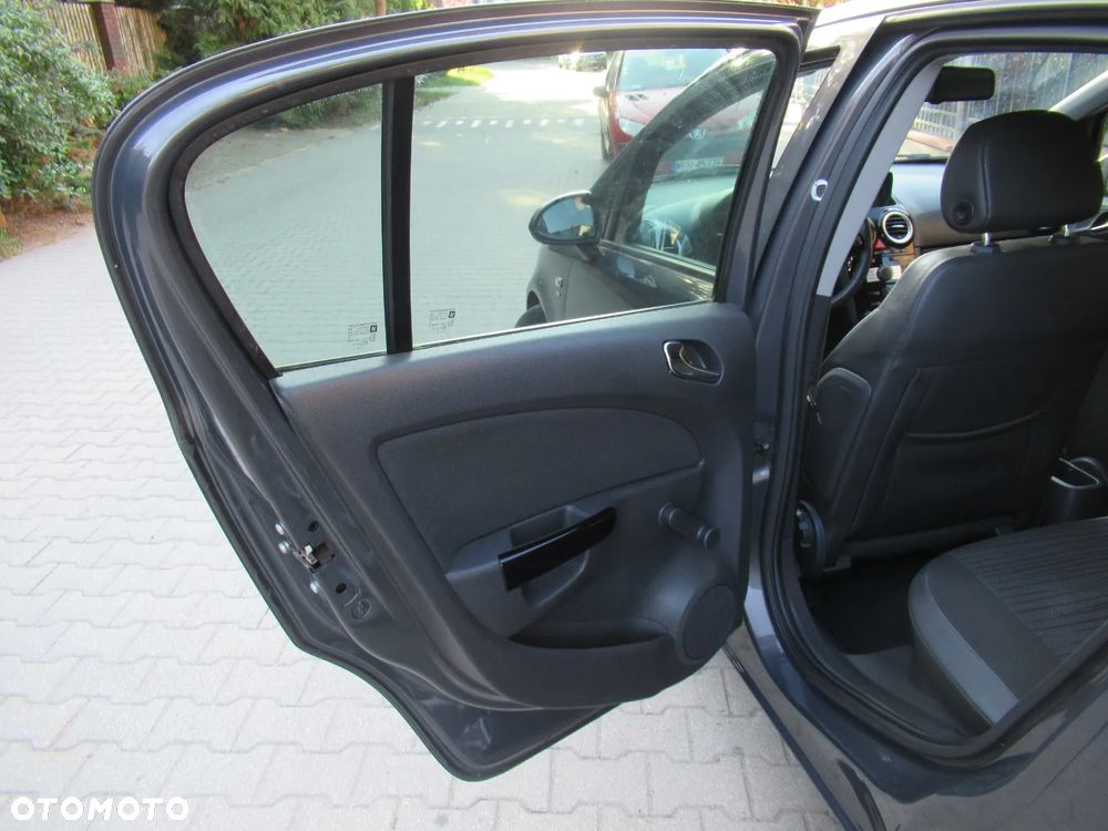 Opel Corsa 1.4 16V Energy - 26