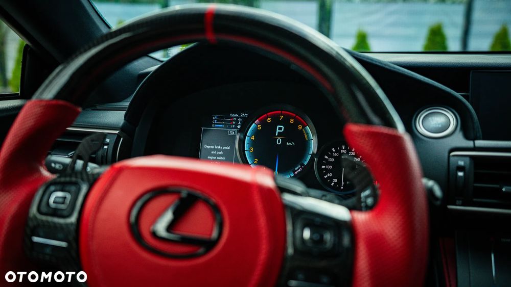 Lexus RC - 8