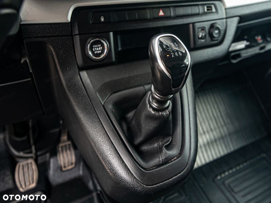 Toyota Proace Verso - 26