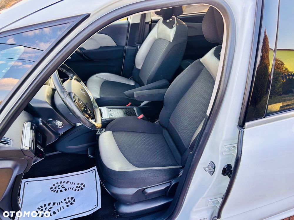 Citroën C4 Picasso - 33