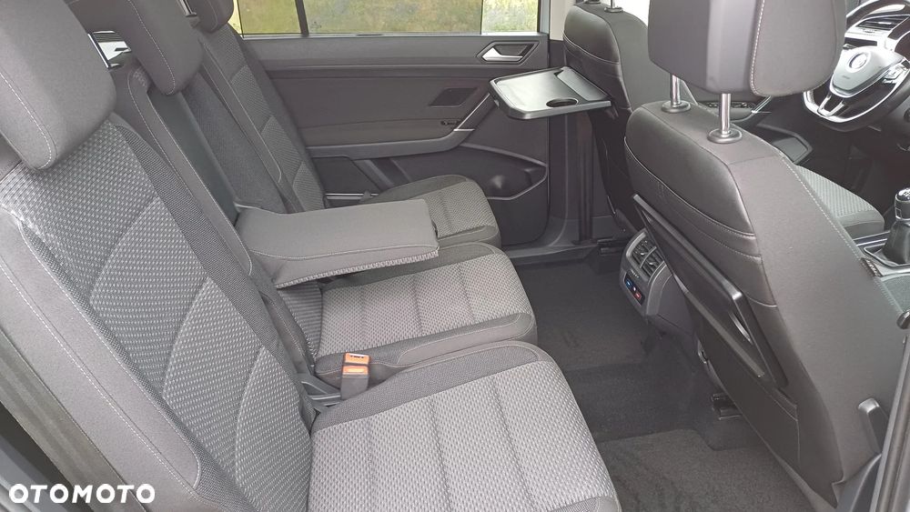 Volkswagen Touran 1.6 TDI BMT Trendline - 10