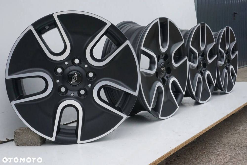 Mini 5x120 17 7J et50 stan b.dobry mat