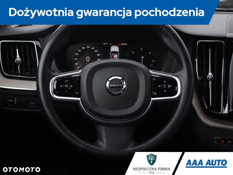 Volvo XC 60 - 22