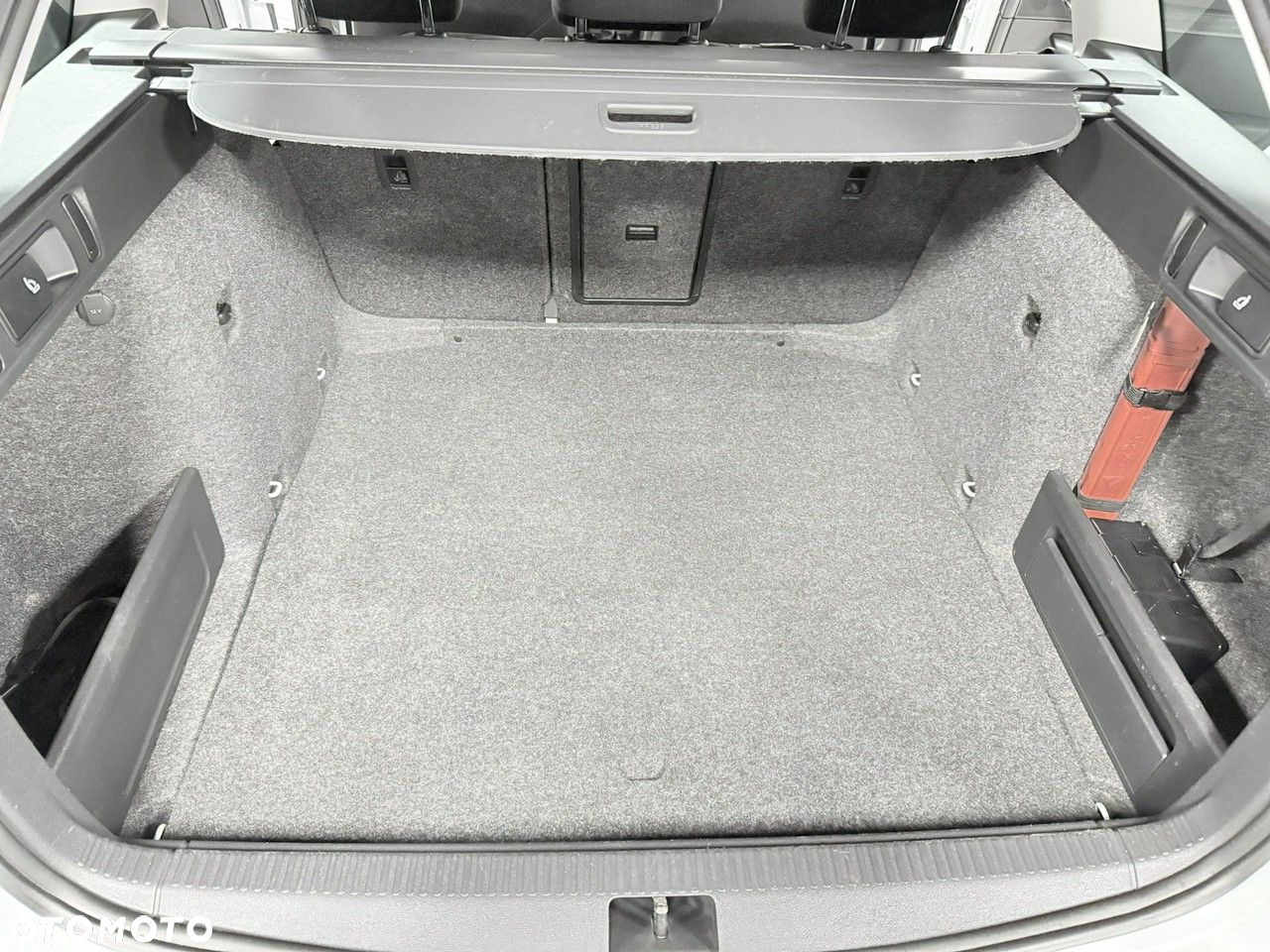 Skoda Octavia Combi 2.0 TDI 4x4 DSG Scout - 33