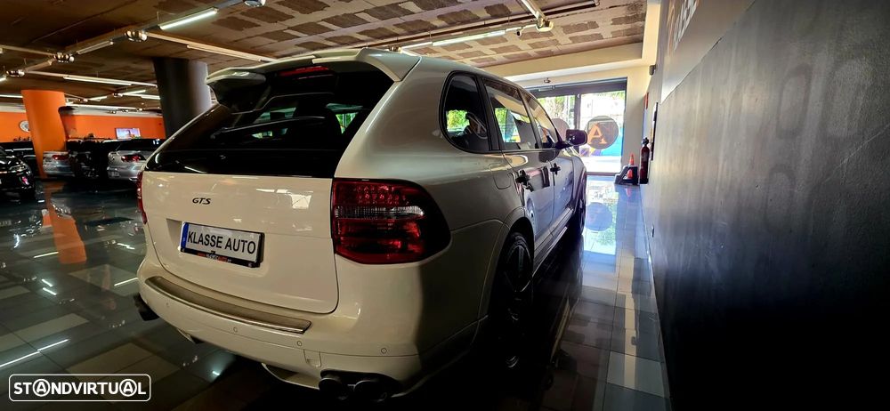 Porsche Cayenne Diesel Tiptronic S - 9