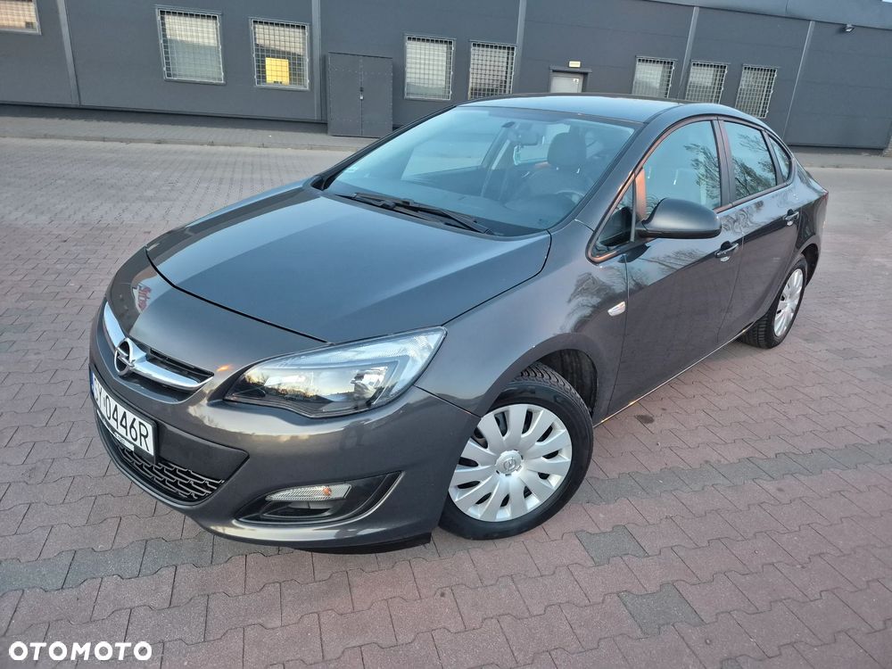 Opel Astra 1.6 Business - 1