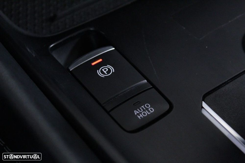 Nissan Qashqai 1.3 DIG-T N-Connecta LED Xtronic - 29