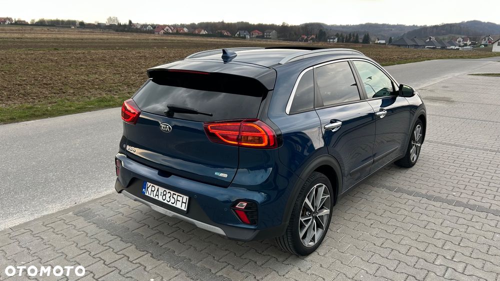 Kia Niro 1.6 GDI Hybrid Business Line - 10