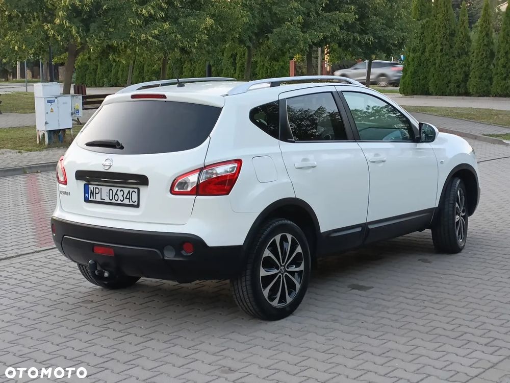 Nissan Qashqai - 4