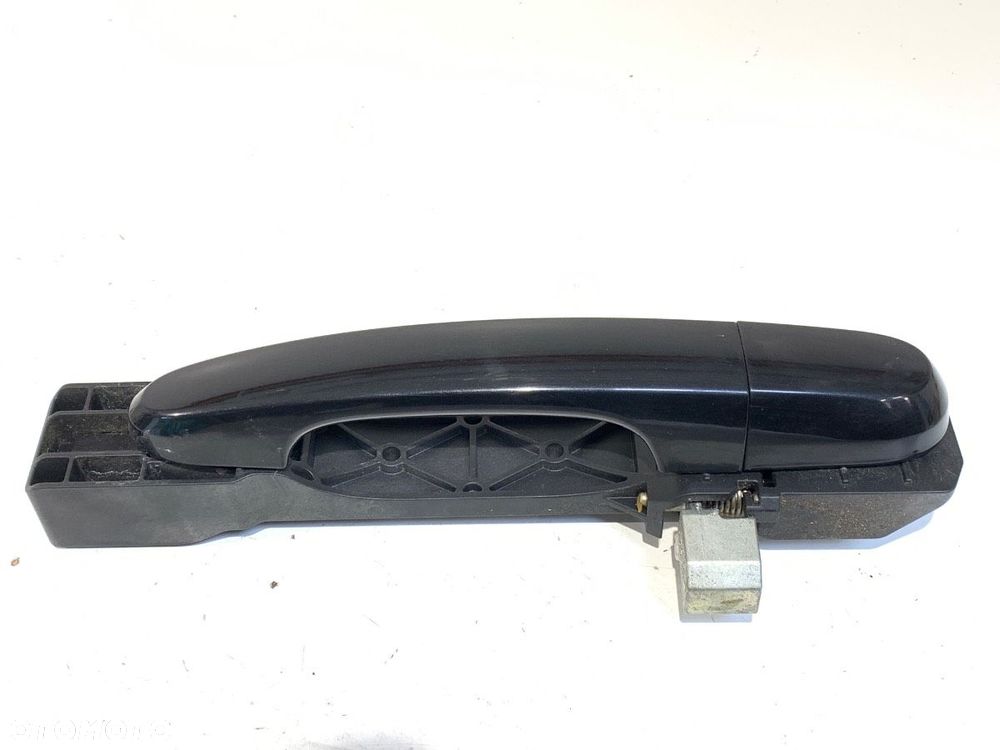 KLAMKA ZEWNĘTRZNA PRAWY PRZÓD - 115.00 PLN - KIA SPORTAGE II (JE_, KM) 2004 - 2022 2.0 i 16V 104 - 1