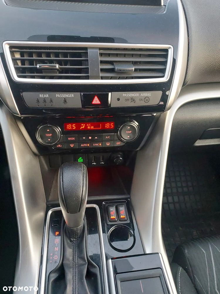 Mitsubishi Eclipse Cross 1.5 T GPF Inbusiness CVT - 14
