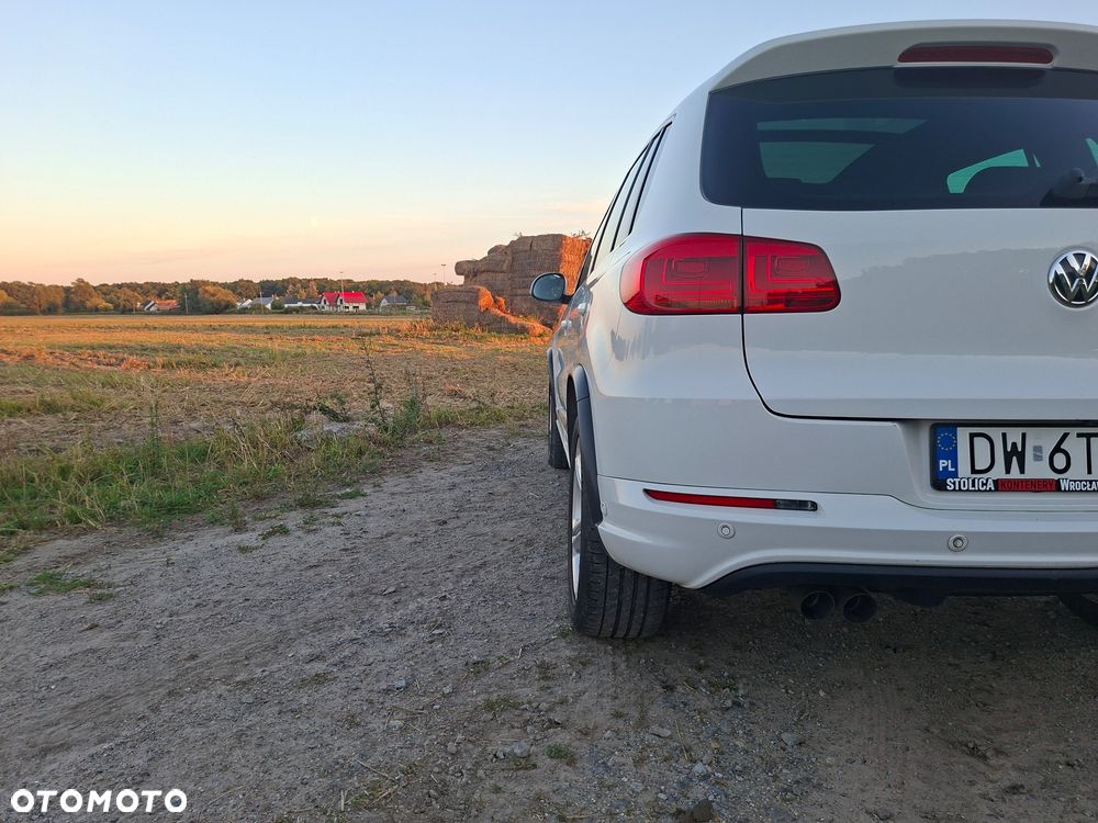 Volkswagen Tiguan 2.0 TDI 4Mot R-Style DSG - 25