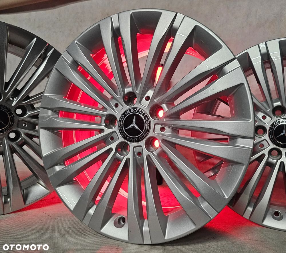 Felgi 17 MERCEDES C KLASA A2064014400 7x17 ET44,5