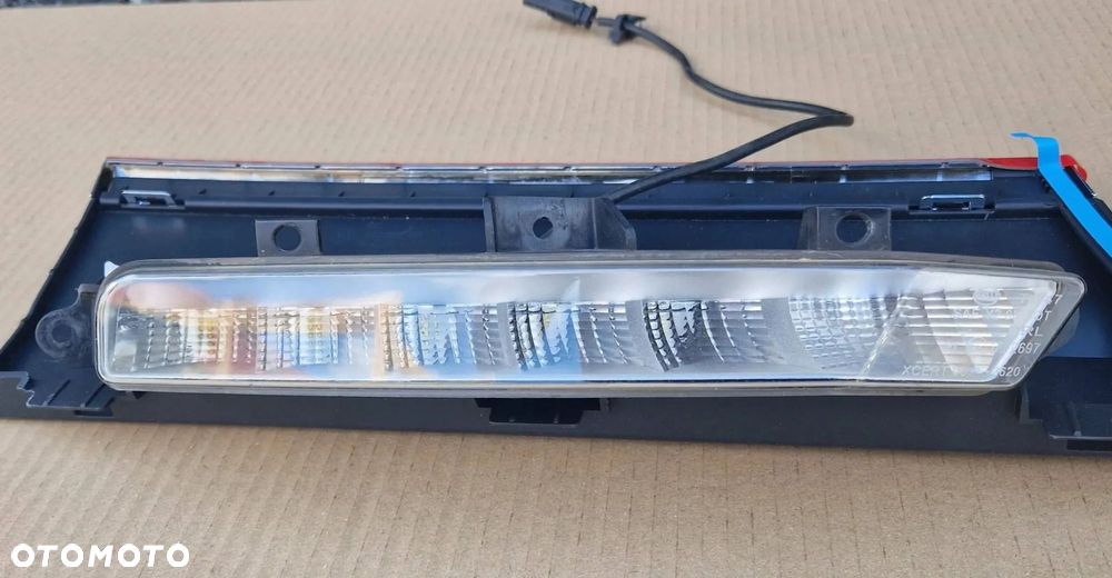 DRL HALOGEN PRAWY DO JAZDY DZIENNEJ MERCEDES E-KLASA E63 AMG W212 ORYGINAŁ - 6