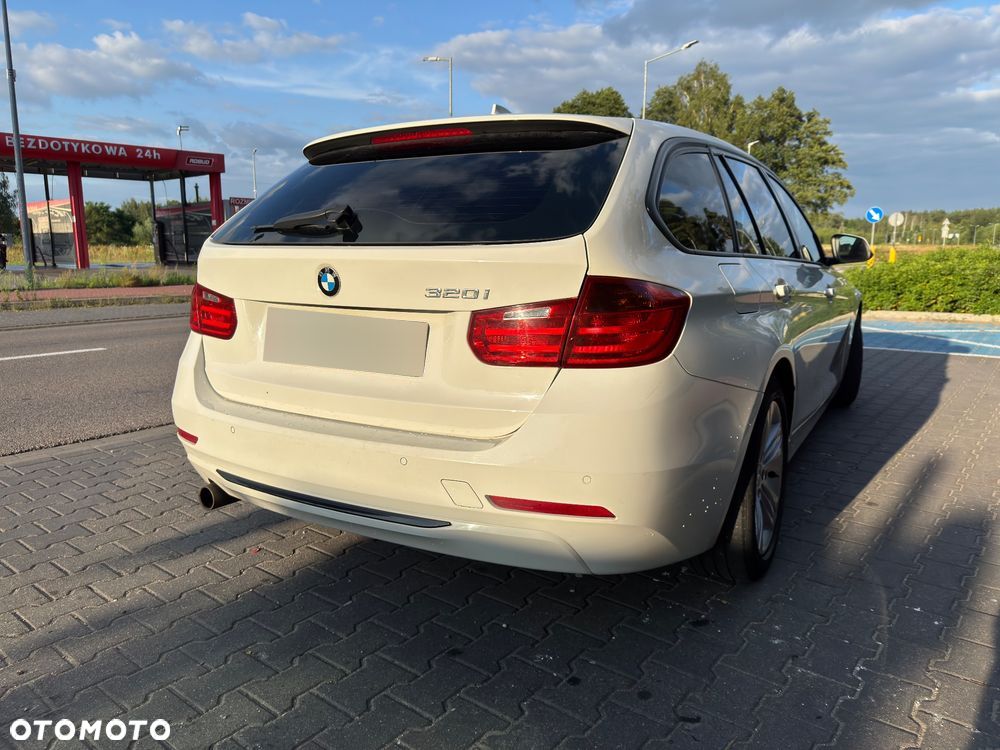 BMW Seria 3 - 4