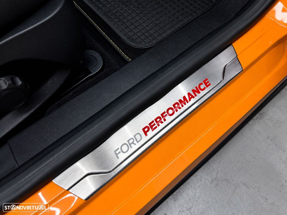 Ford Fiesta 1.5 EcoBoost S&S ST X - 23