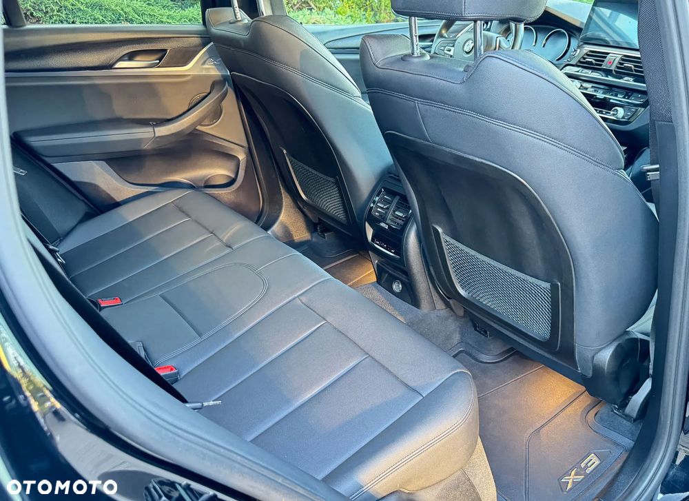BMW X3 - 13