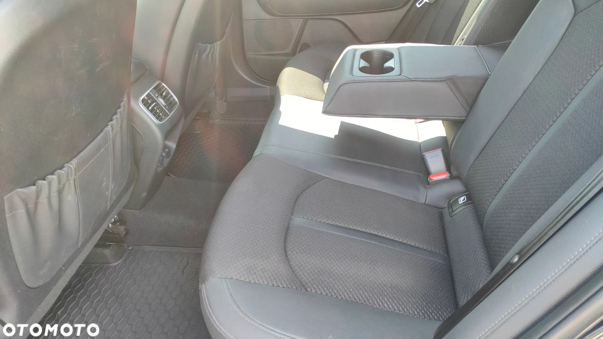 Kia Optima 1.6 T-GDI L DCT - 10